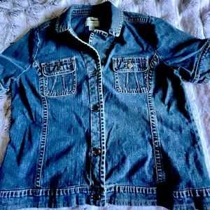 CJ Banks Short-sleeved denim shirt 1X